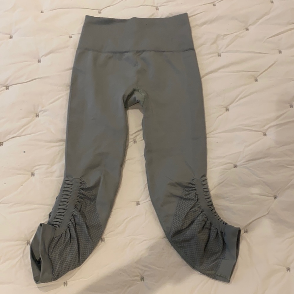 Lululemon taryn toomey awakening crop.  Size 2.
